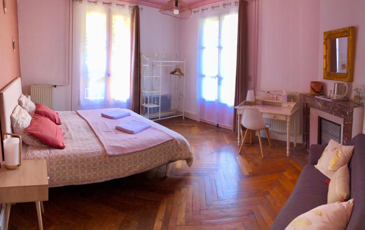 A L'Ombre Du Fort Fuilla Экстерьер фото