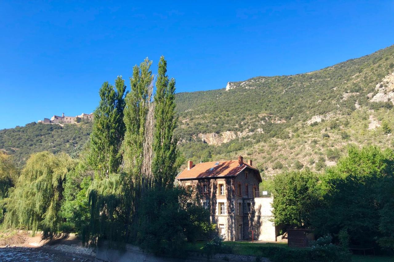 A L'Ombre Du Fort Fuilla Экстерьер фото
